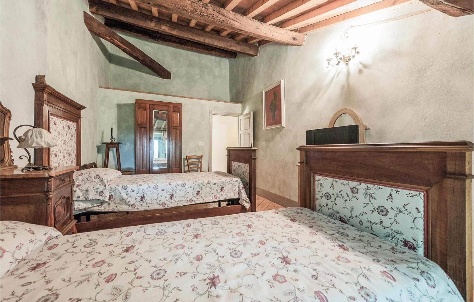Lovely Apartment In Loc, Scalabrelli With Wifi Catabbio ภายนอก รูปภาพ